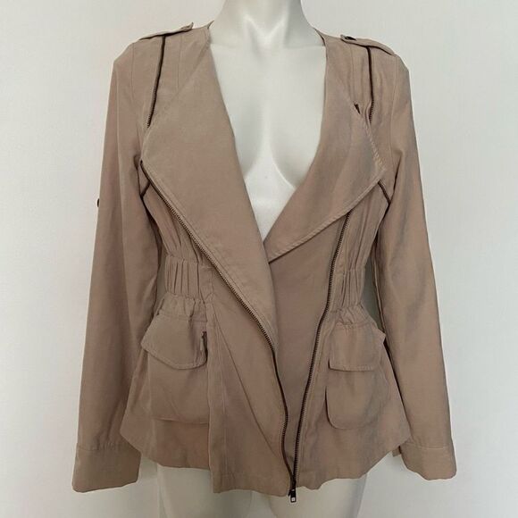 Miami asymmetrical anorak jacket  - Picture 4 of 10